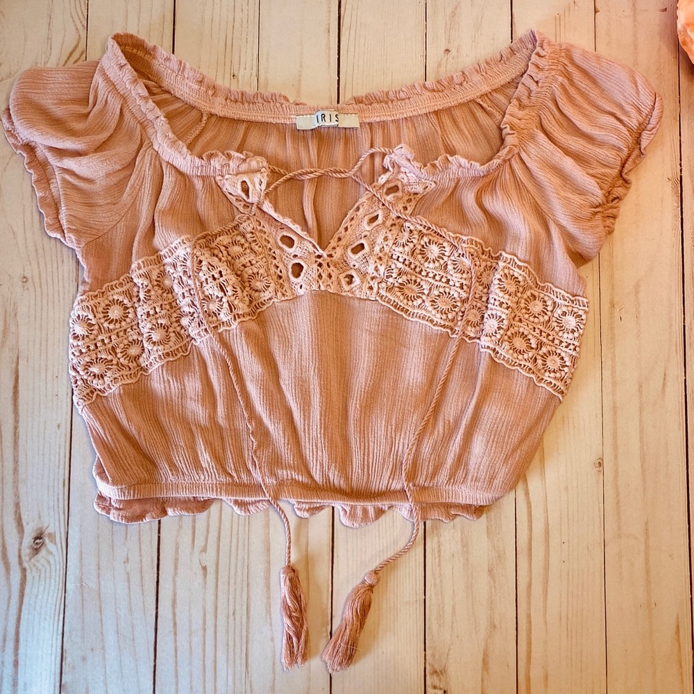 Pink Ruffled Crop Top✨